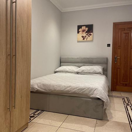 North London Studio Apartment Экстерьер фото