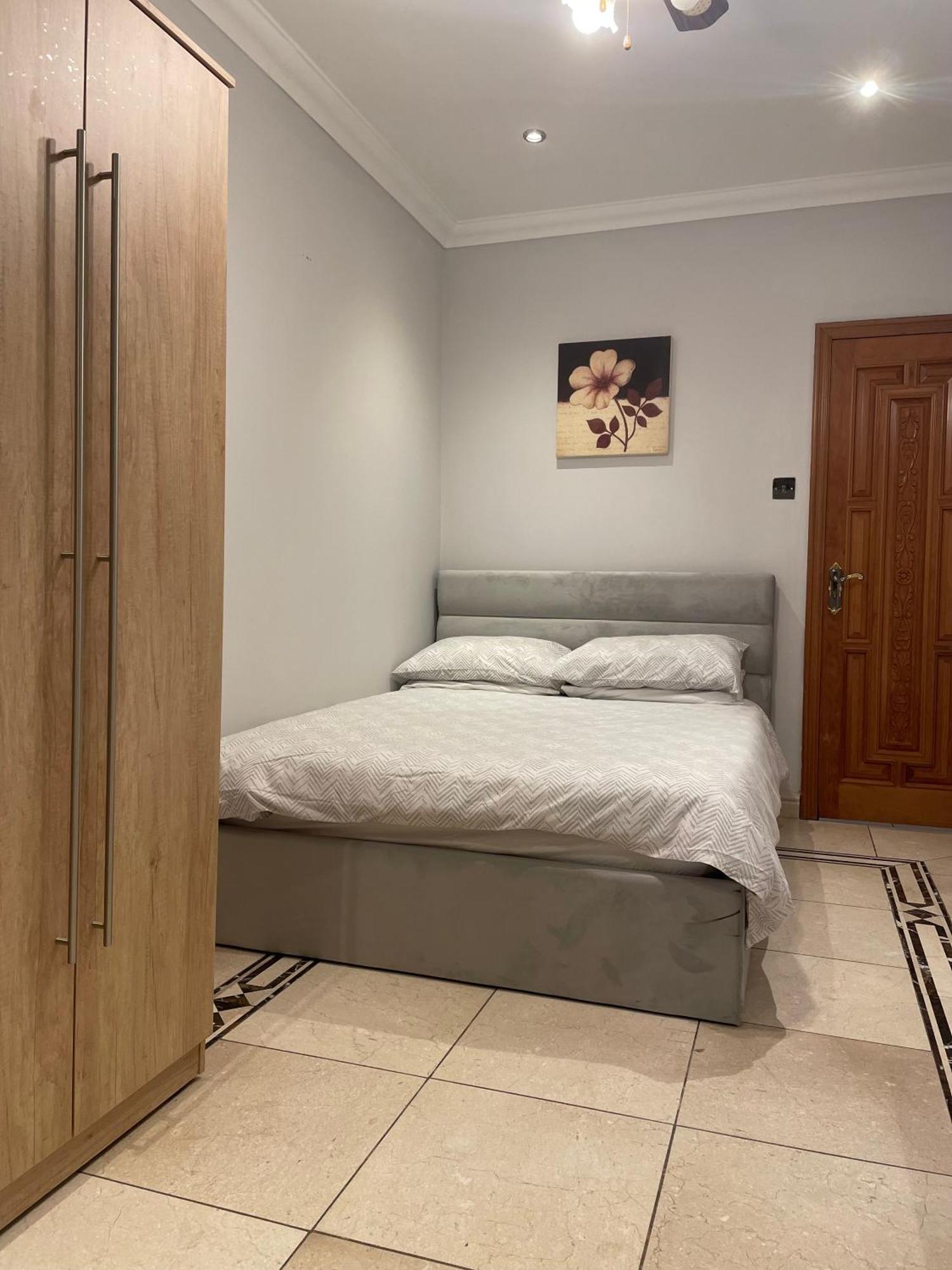 North London Studio Apartment Экстерьер фото